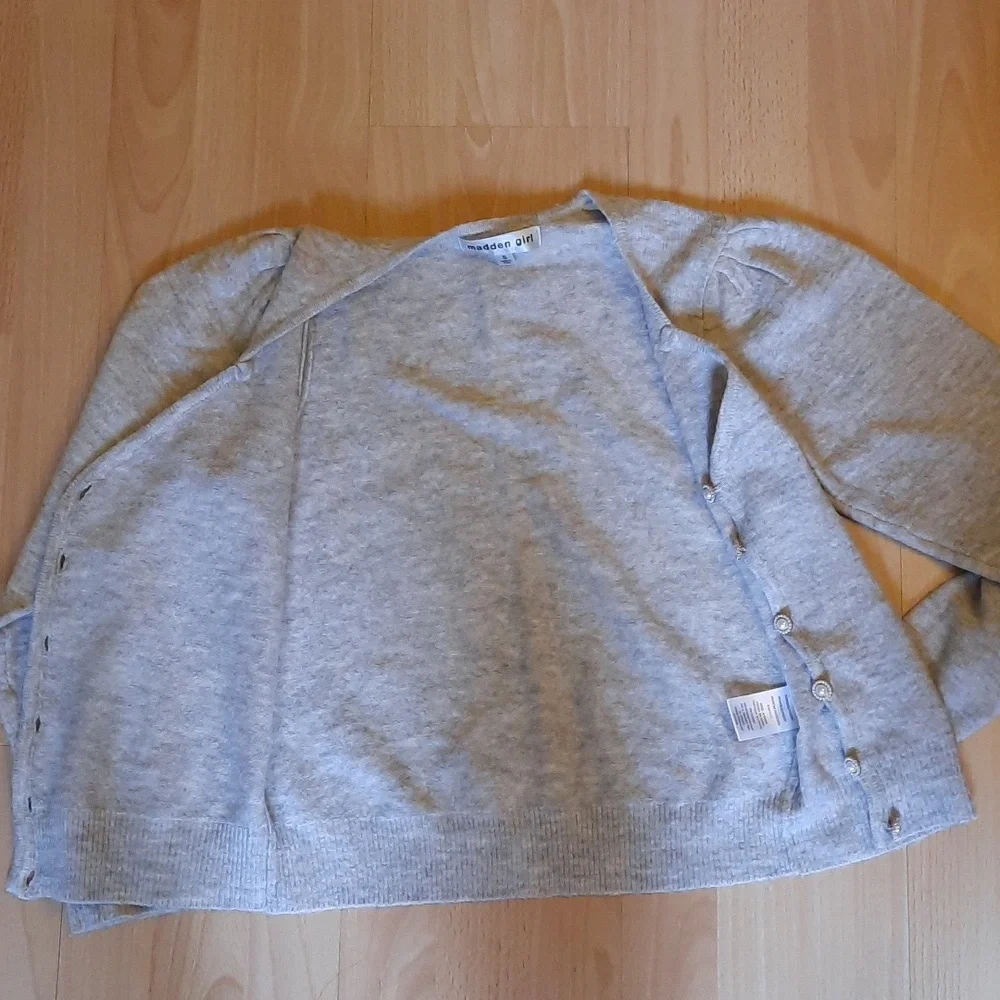 FREE- Beige Cardigan with Jewelled Buttons - Picture 7 of 9